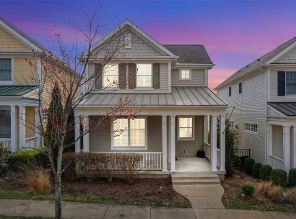1558 Overton Ln, Squirrel Hill, PA 15217