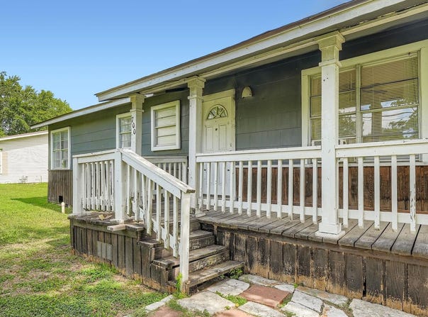 700 W Blanco ST, Kyle, TX 78640