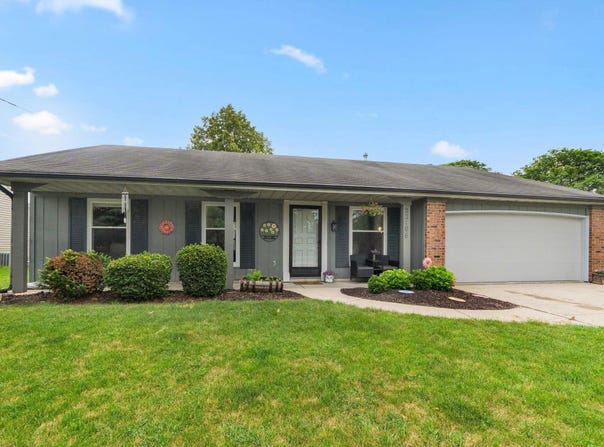 22106 Ash Street, Woodburn, IN 46797