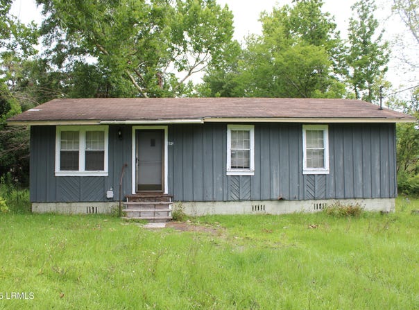 893 14th Street, Fairfax, SC 29827