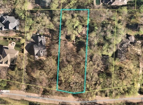 15320 Highwood Drive, Minnetonka, MN 55345