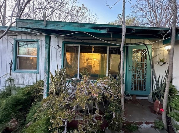12395 Van Nuys Boulevard, Pacoima, CA 91331