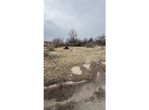111 N Kessler St, Wichita, KS 67203
