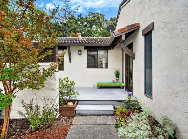 842 Adobe Drive, Santa Rosa, CA 95404