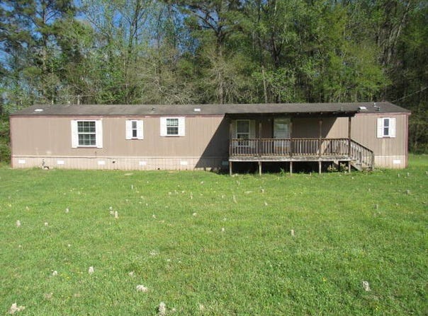 400 De Jeane RD, Leesville, LA 71446