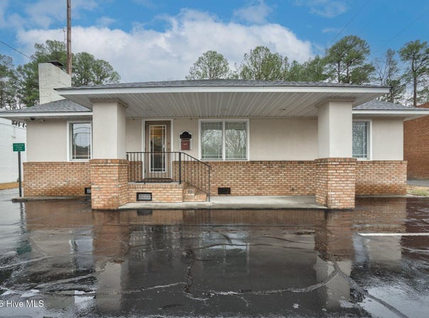 2627 Sunset Avenue, Rocky Mount, NC 27804