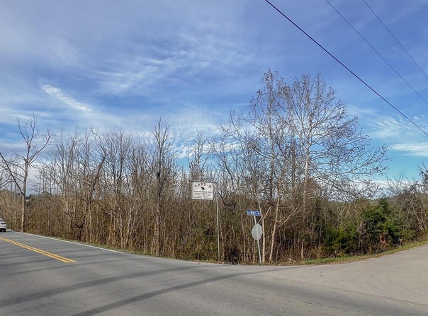 4162 Snyder Rd/Jones Dr., Kodak, TN 37764