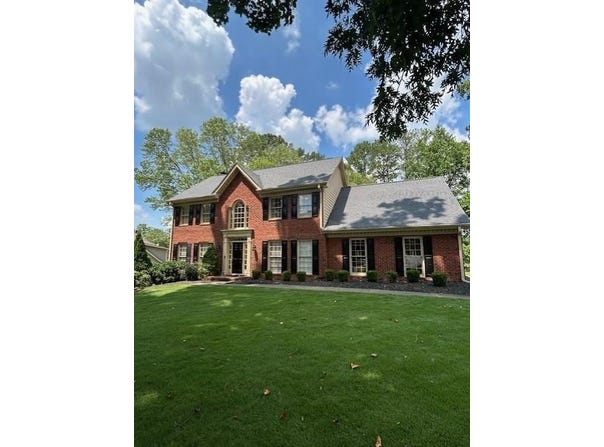 160 Eastlake Point NW, Kennesaw, GA 30144