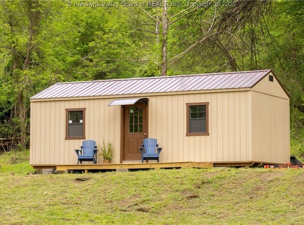 2656 Coleman Creek Road, Fraziers Bottom, WV 25082