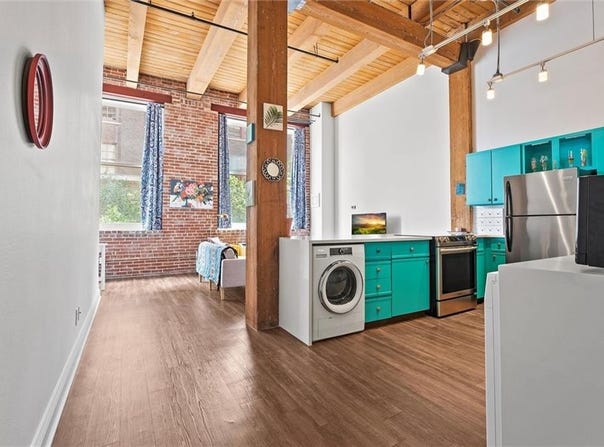 308 W 8th Street, Kansas City, MO 64105