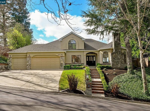 4060 Sugar Maple Dr, Danville, CA 94506