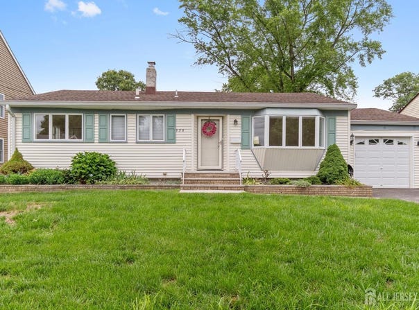 138 Southwood Drive, Old Bridge, NJ 08857