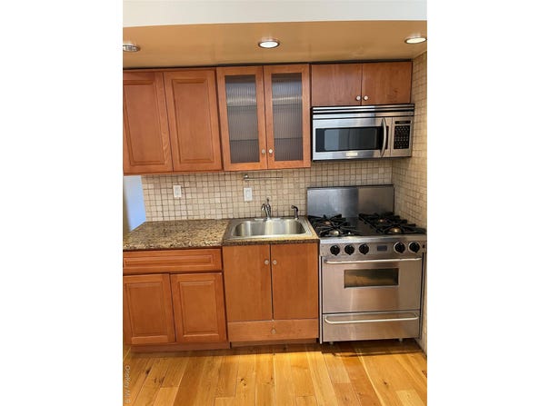 35-12 205 St, Bayside, NY 11361