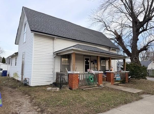 502 Ellsworth Ave, Marshall, MO 65340