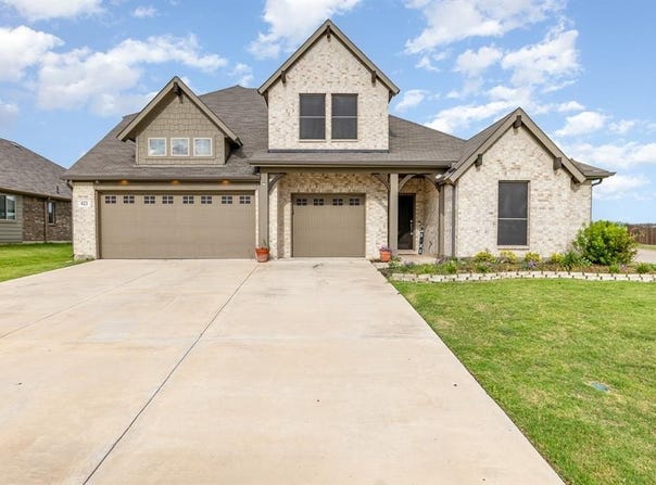 623 Woodridge Drive, Oak Point, TX 75068