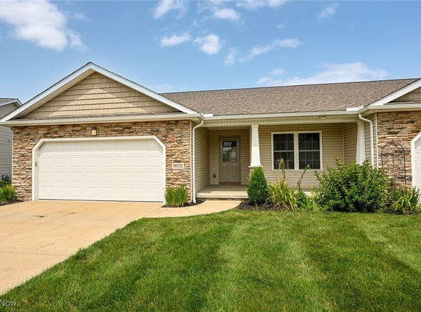 9372 Towpath Trail, Seville, OH 44273
