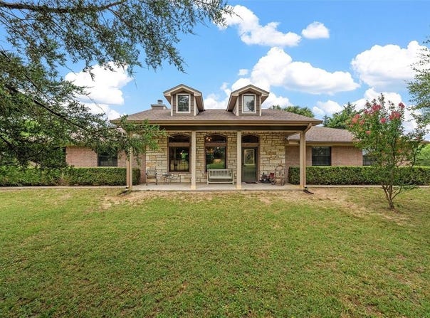 182 Tom Mccartney Lane, Gholson, TX 76705