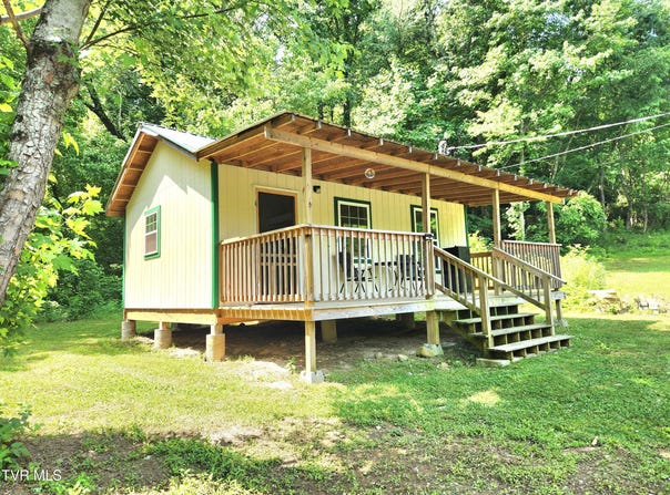 2428 Middle Creek Road, Afton, TN 37616