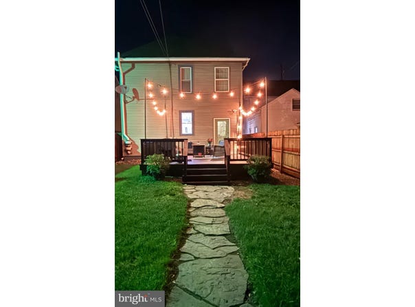 251 N RAILROAD STREET, PALMYRA, PA 17078