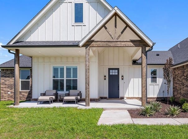 4162 Hawthorne St NW, Piedmont, OK 73078