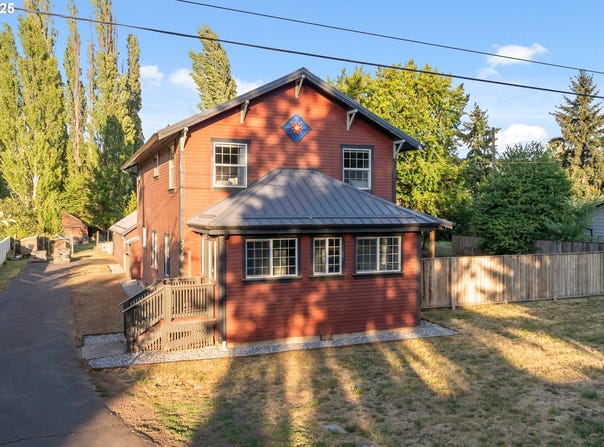 3141 ODELL HWY, Hood River, OR 97031