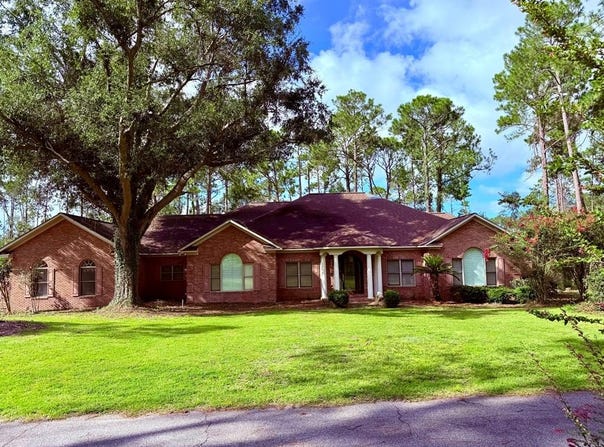 738 Bethel Rd, Douglas, GA 31533
