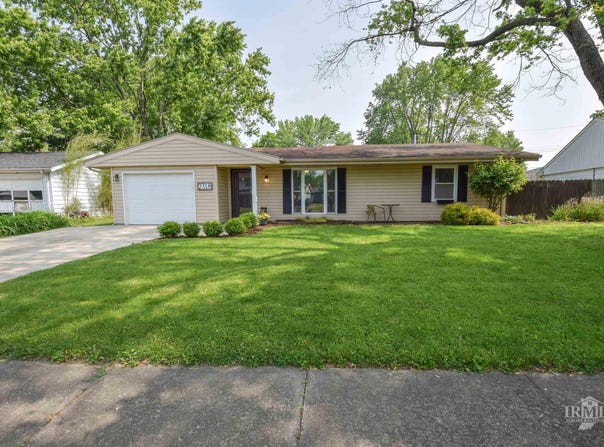 2318 W Concord Road, Muncie, IN 47304
