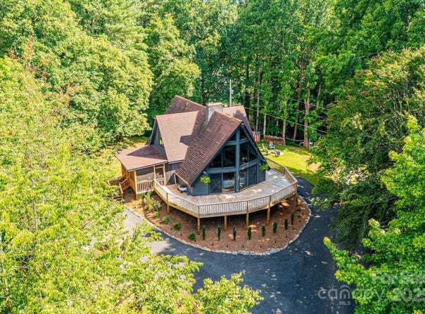 3776 Rams Club Place, Lenoir, NC 28645