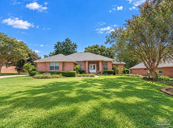 3359 Indian Hills Dr, Pace, FL 32571