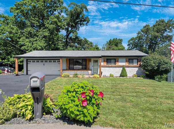 3445 Henry Drive, Imperial, MO 63052