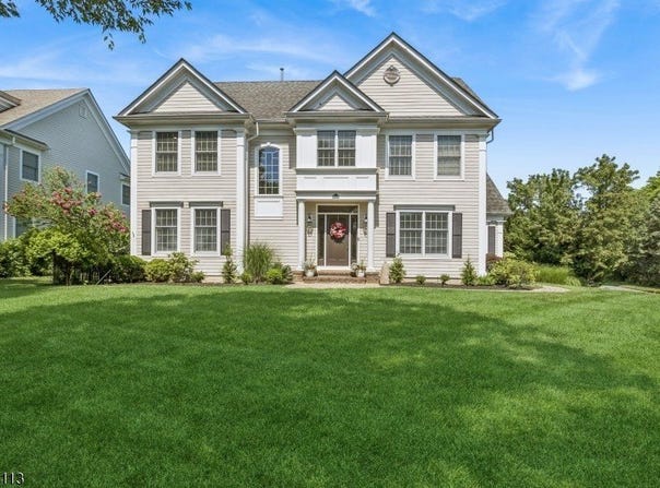 1 Dogwood Ct, Bernardsville Boro, NJ 07924-2809