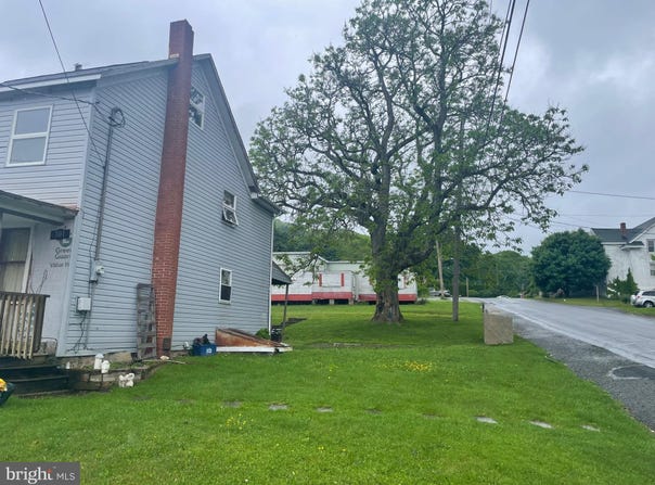 801 MAIN STREET, ZION GROVE, PA 17985