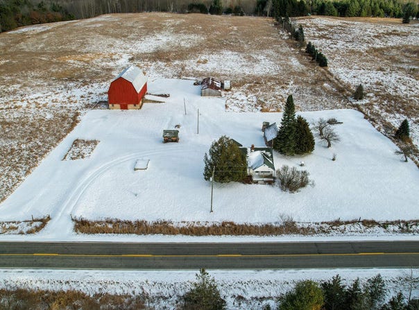 4150 Adams Road, Gladwin, MI 48624