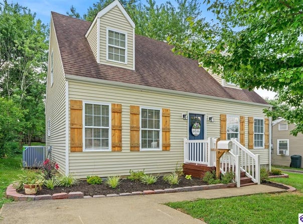 216 W Warfield Street, Elizabethtown, KY 42701