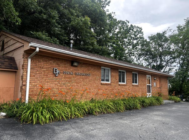 824 Iowa St, Salem, VA 24153