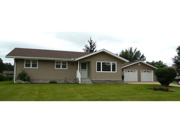 4913 35th Street, Columbus, NE 68601