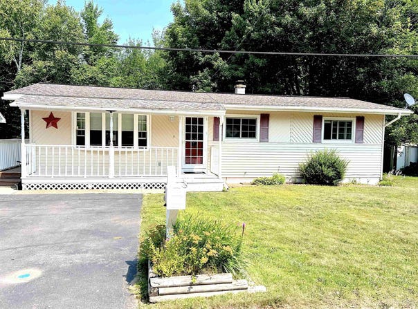 1830 W Christine, Ishpeming, MI 49849-3107