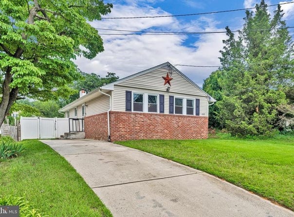 600 CENTRAL AVENUE, RUNNEMEDE, NJ 08078