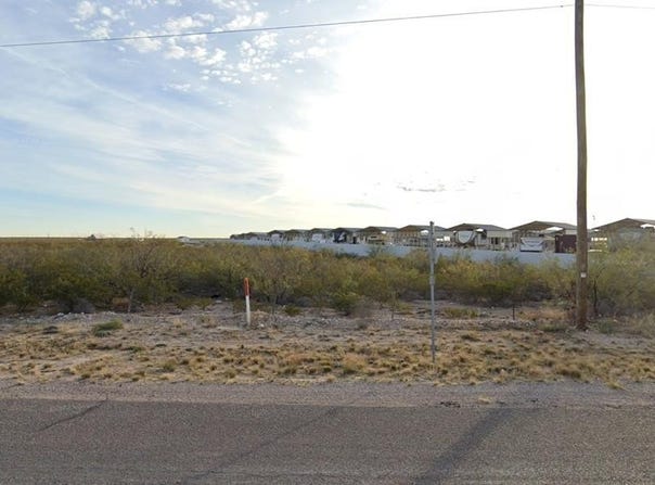 5588 S Stockton Ave, Monahans, TX 75019
