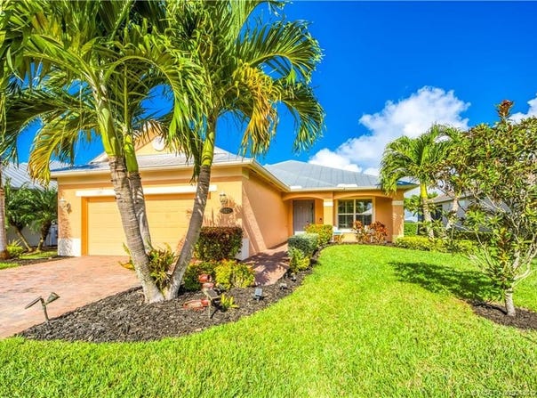 1122 4th Lane SW, Vero Beach, FL 32962