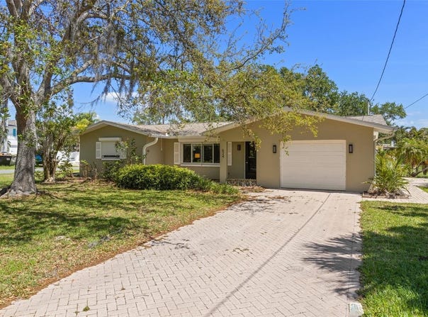 624 ORANGE STREET, PALM HARBOR, FL 34683