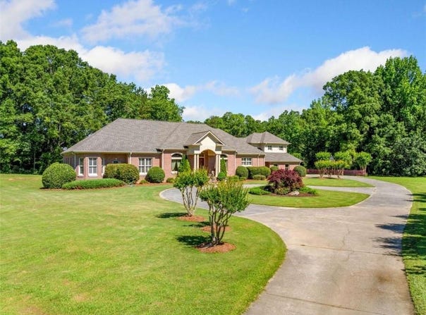 226 EUHARLEE FIVE FORKS Road, Kingston, GA 30145