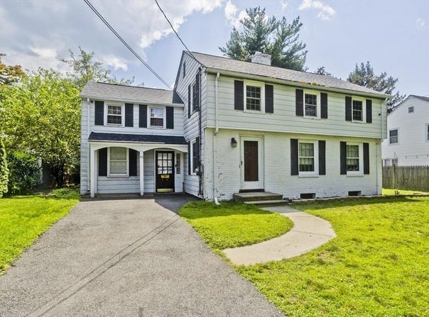 45 Fenimore Blvd, Springfield, MA 01108