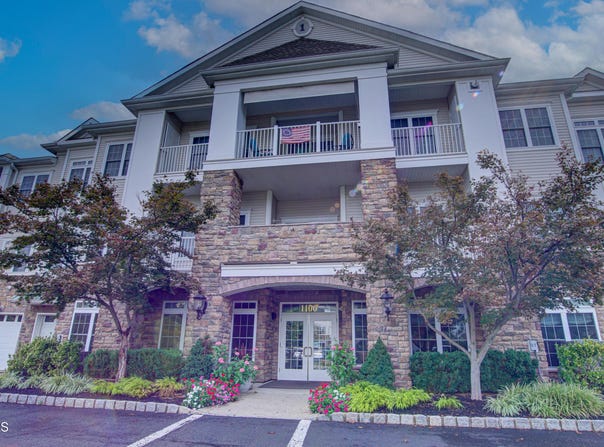 1318 Falston Circle, Old Bridge, NJ 08857