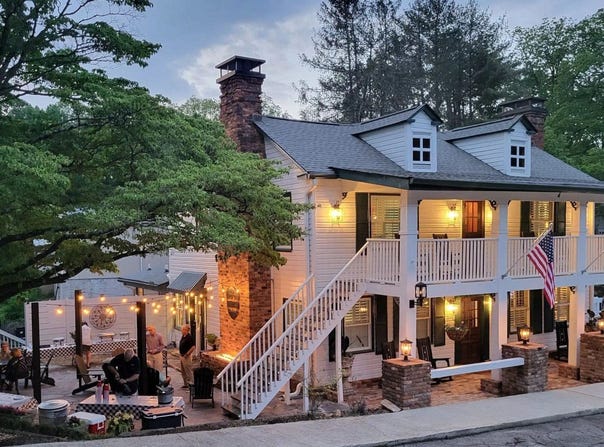 168 West Main Street, Dahlonega, GA 30533