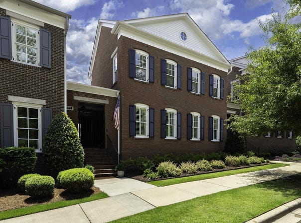 634 PRESERVE PARKWAY, HOOVER, AL 35226