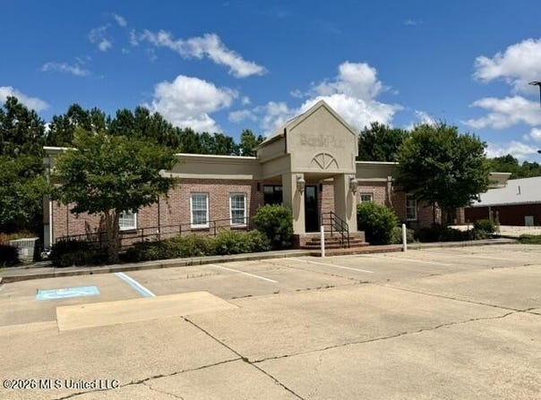 1028 Us Hwy 51 & 98, McComb, MS 39648