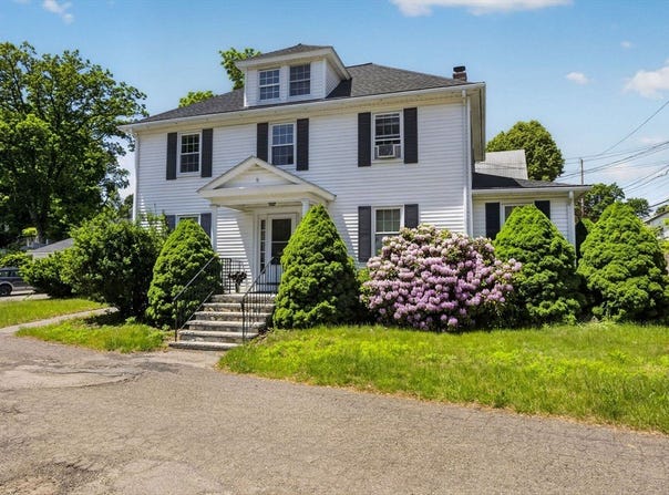 1 School St, Maynard, MA 01754
