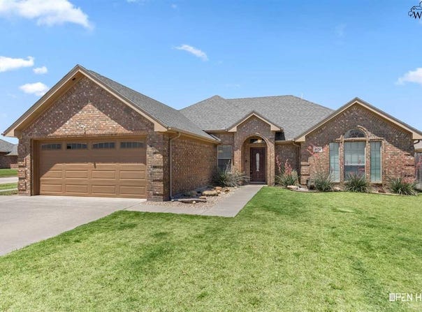 4926 OLIVIA LANE, Wichita Falls, TX 76310