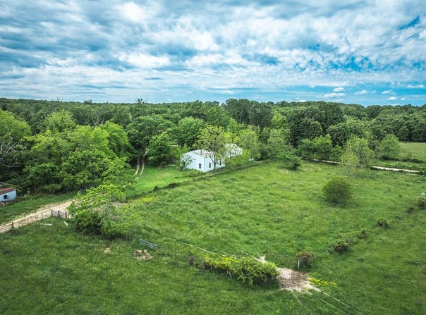 9815 County Road 2780, Mountain View, MO 65548